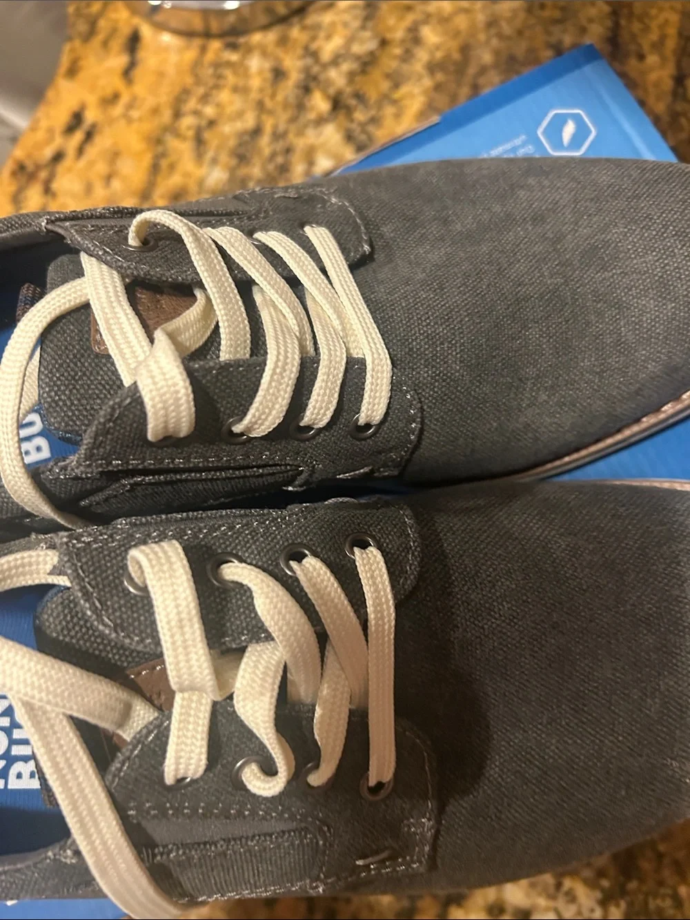 Nunn Bush Men’s Gray Canvas Lace-Up Oxfords with Cream Laces